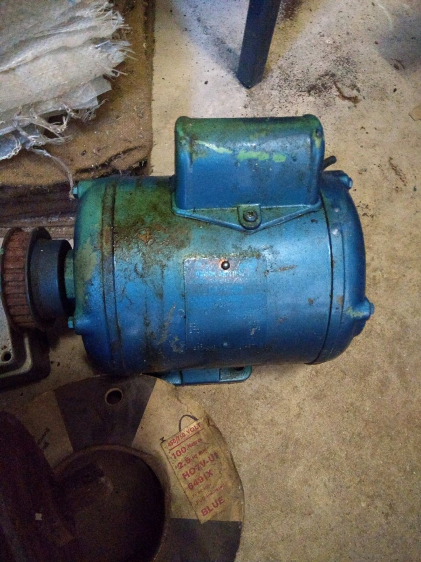 2 x Large motors - unknown if working