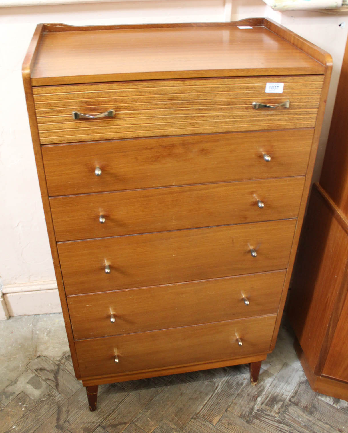 An Austin suite six drawer chest