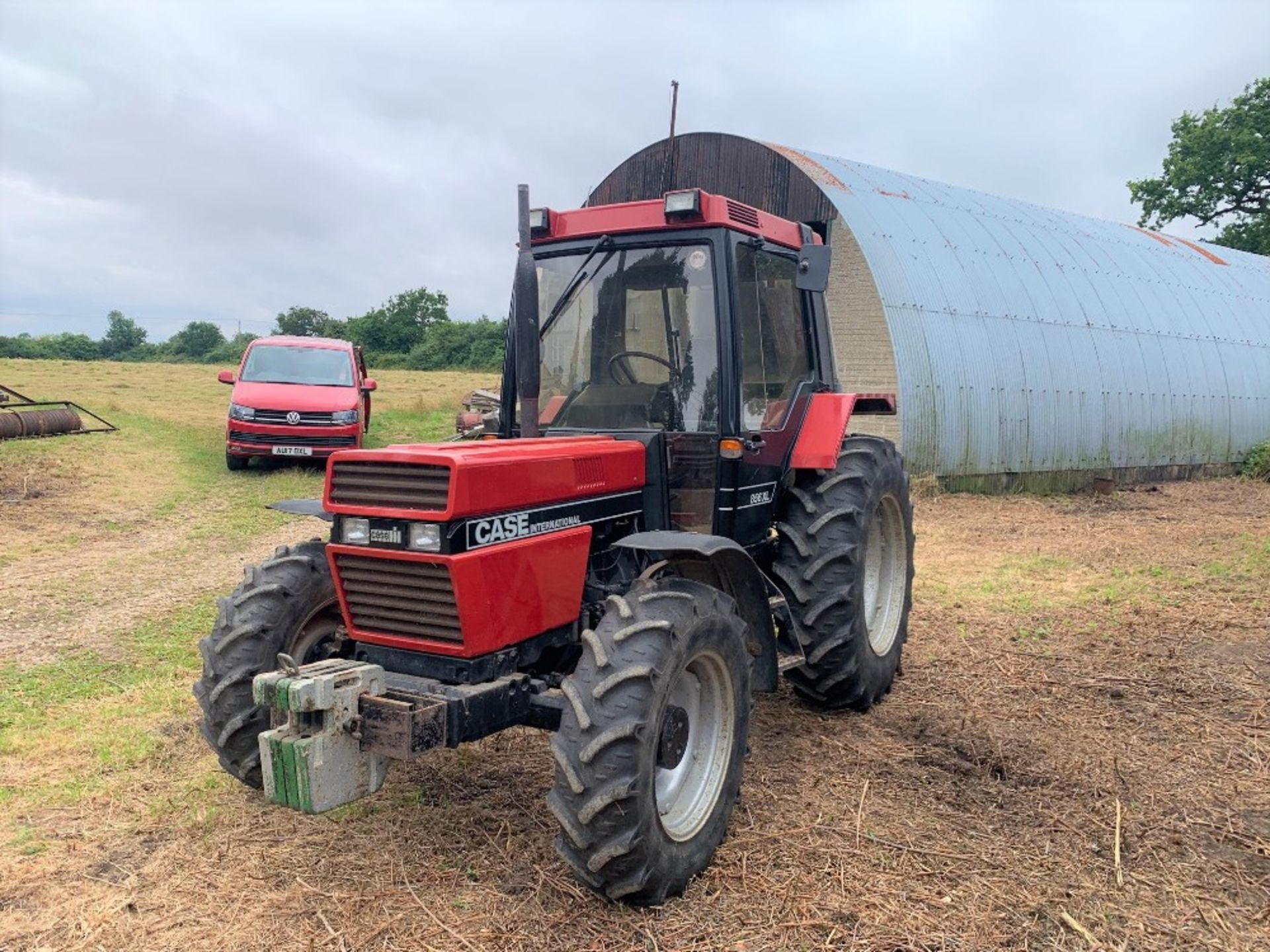 1988 Case International 856 XL 4wd Tractor on 12.4 R 24 ( fronts) and 16. - Bild 2 aus 2