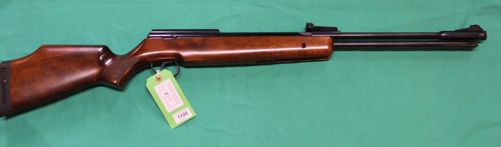 A B.S.A. Goldstar .22 underlever 10 shot air rifle, Serial No.G.S.