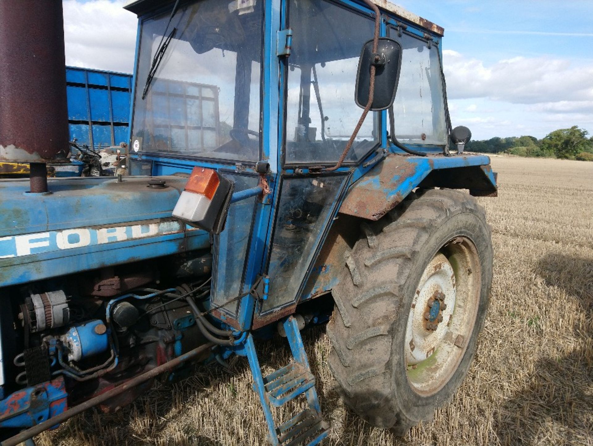 1982 Ford 4610 2wd Tractor 7115hrs 13.6 R 36 rear wheels 7. - Image 2 of 4