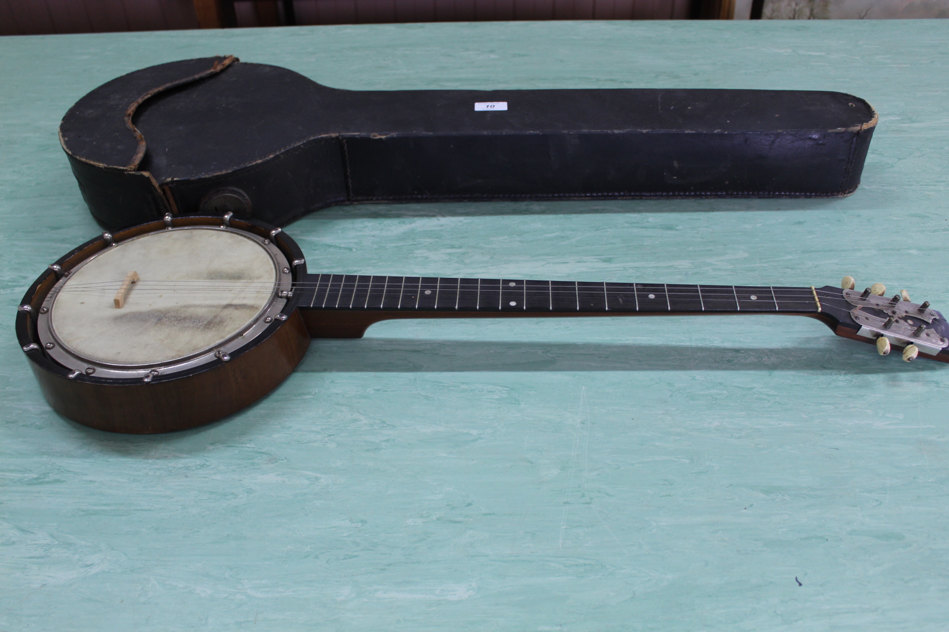 A cased American banjo with poker work decoration - Image 4 of 4