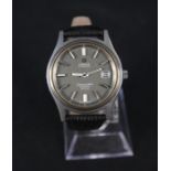 A gents Omega Seamaster Cosmic 2000 stainless steel wristwatch with grey dial,
