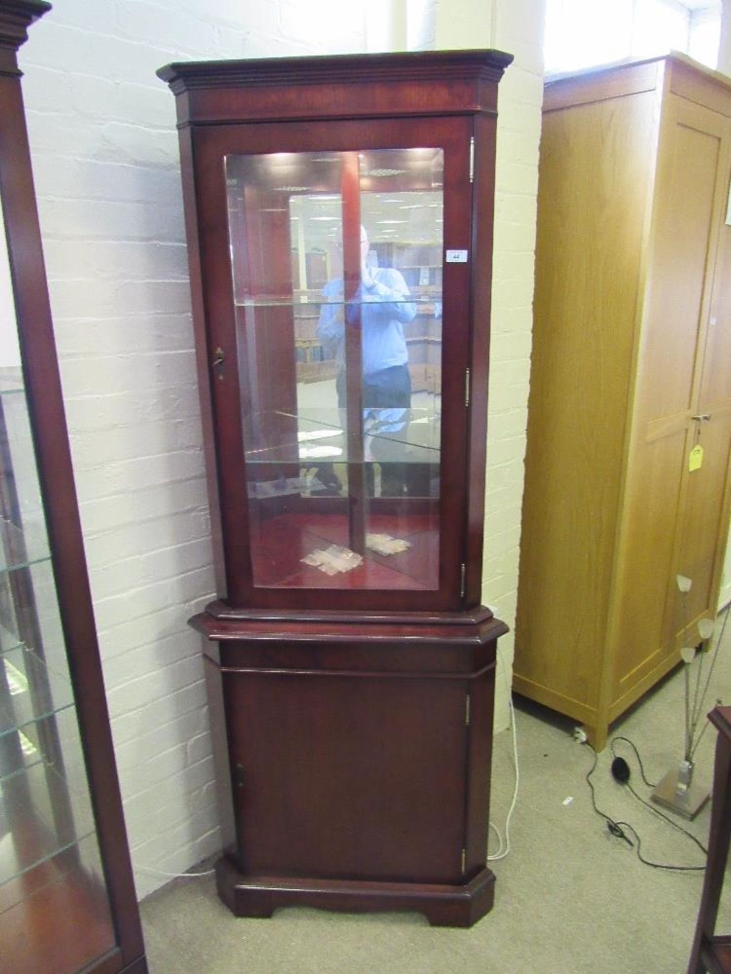 Ashmore corner unit, cherry, 405,