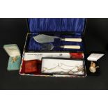 A mixed lot including cased fish servers,