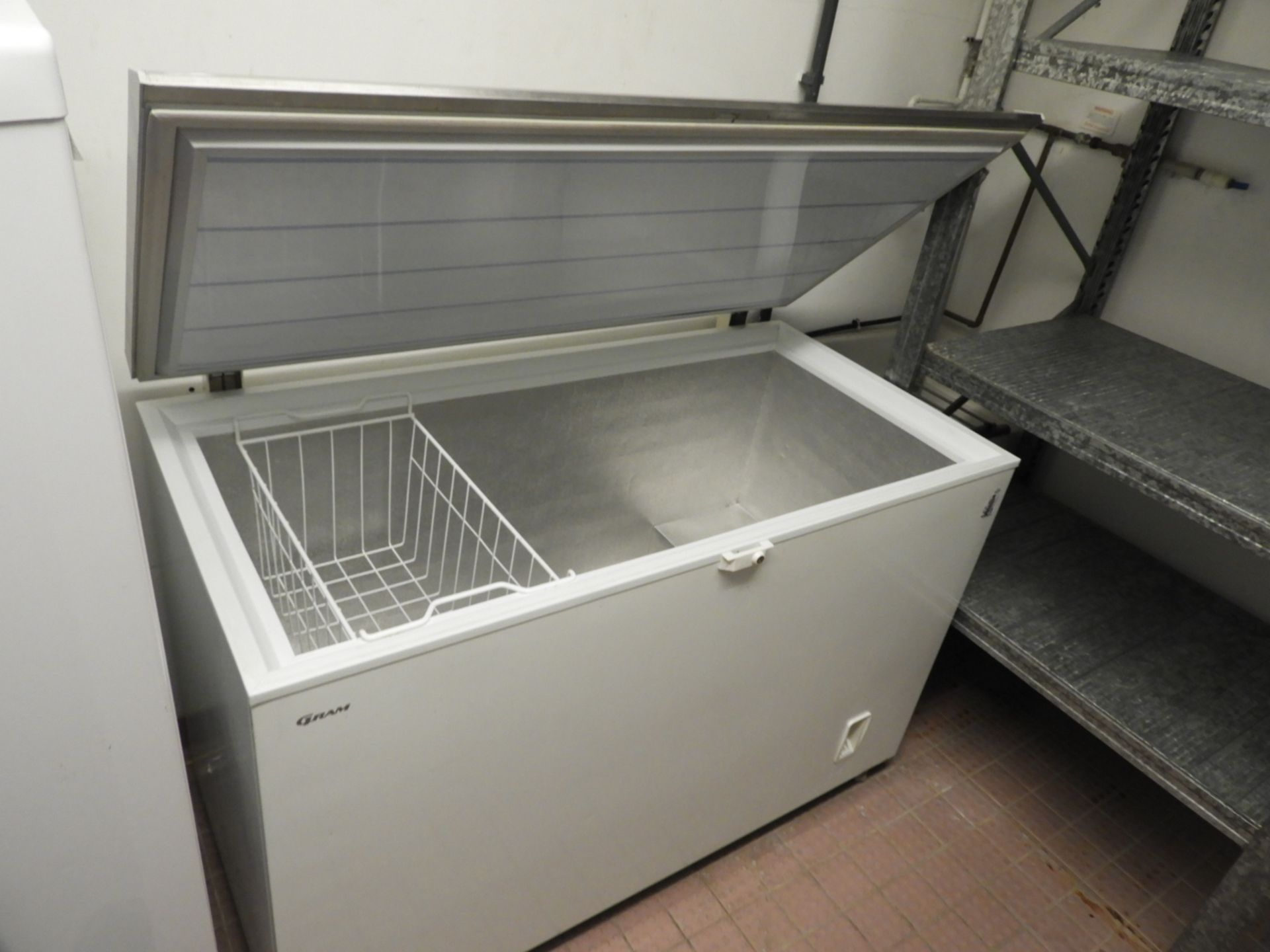 *Gram Chest Freezer with Stainless Steel Lid