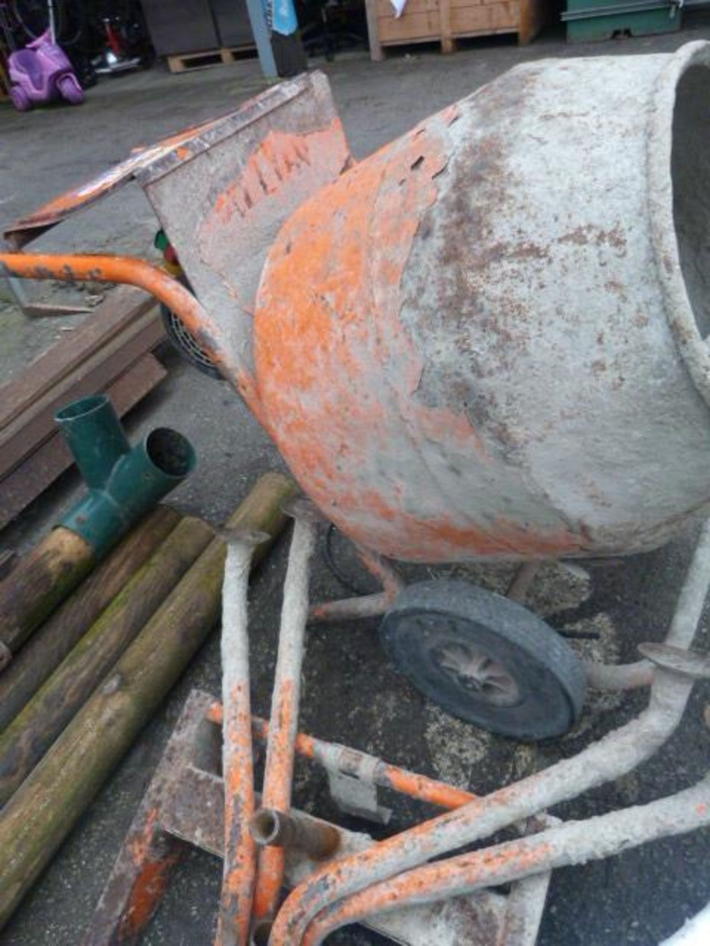 *Cement Mixer