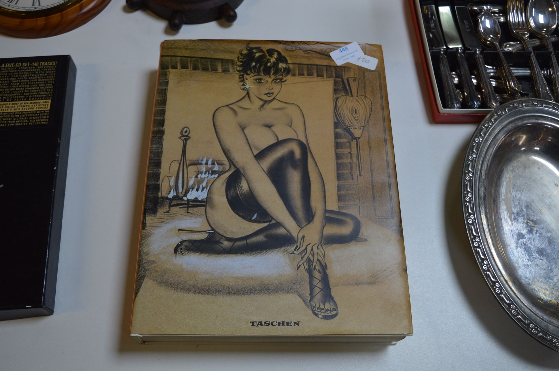 Large Book "The Wonderful World of Bill Ward" Glamo