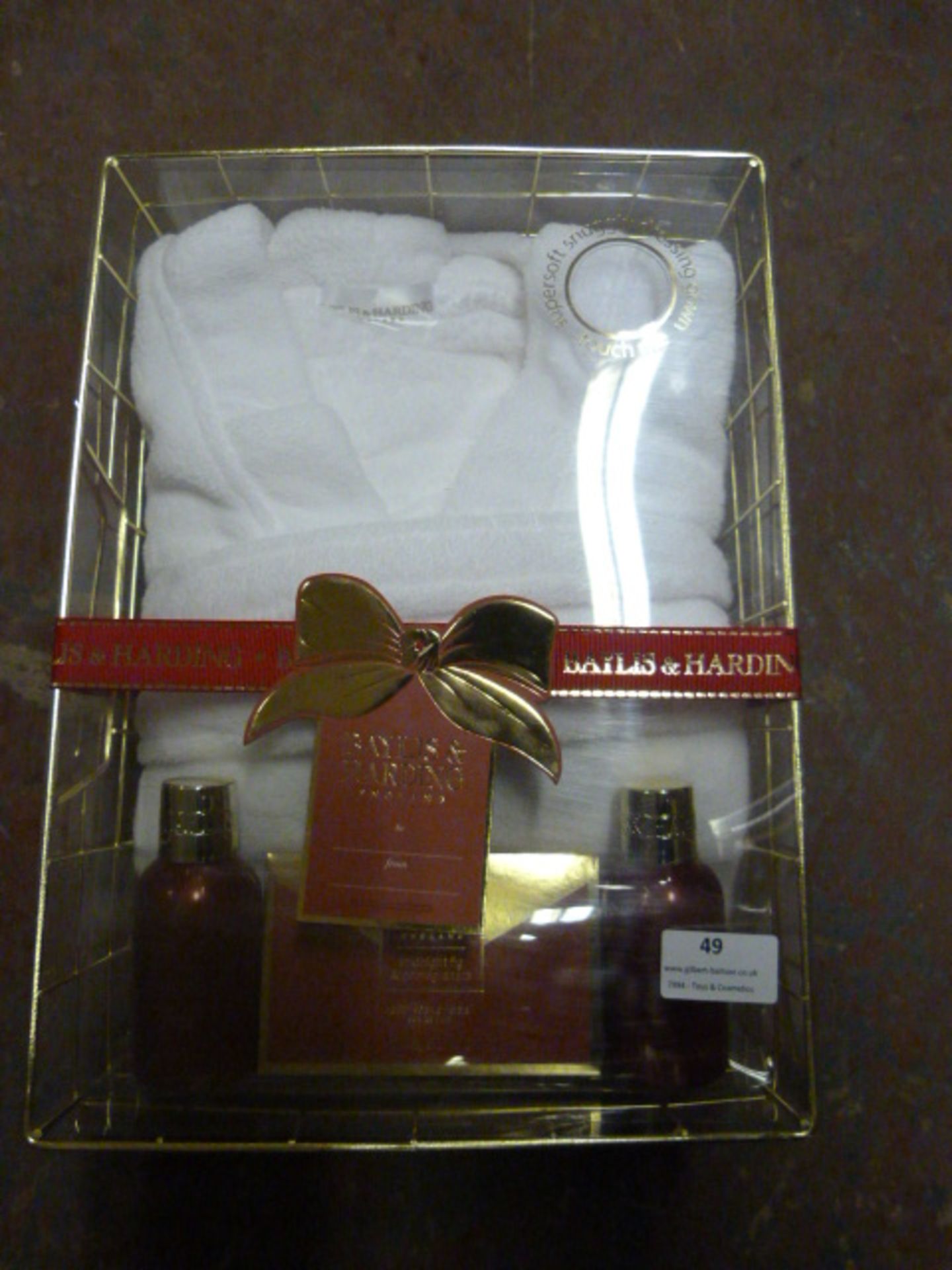 *Baylis & Harding Gift Set with Dressing Gown