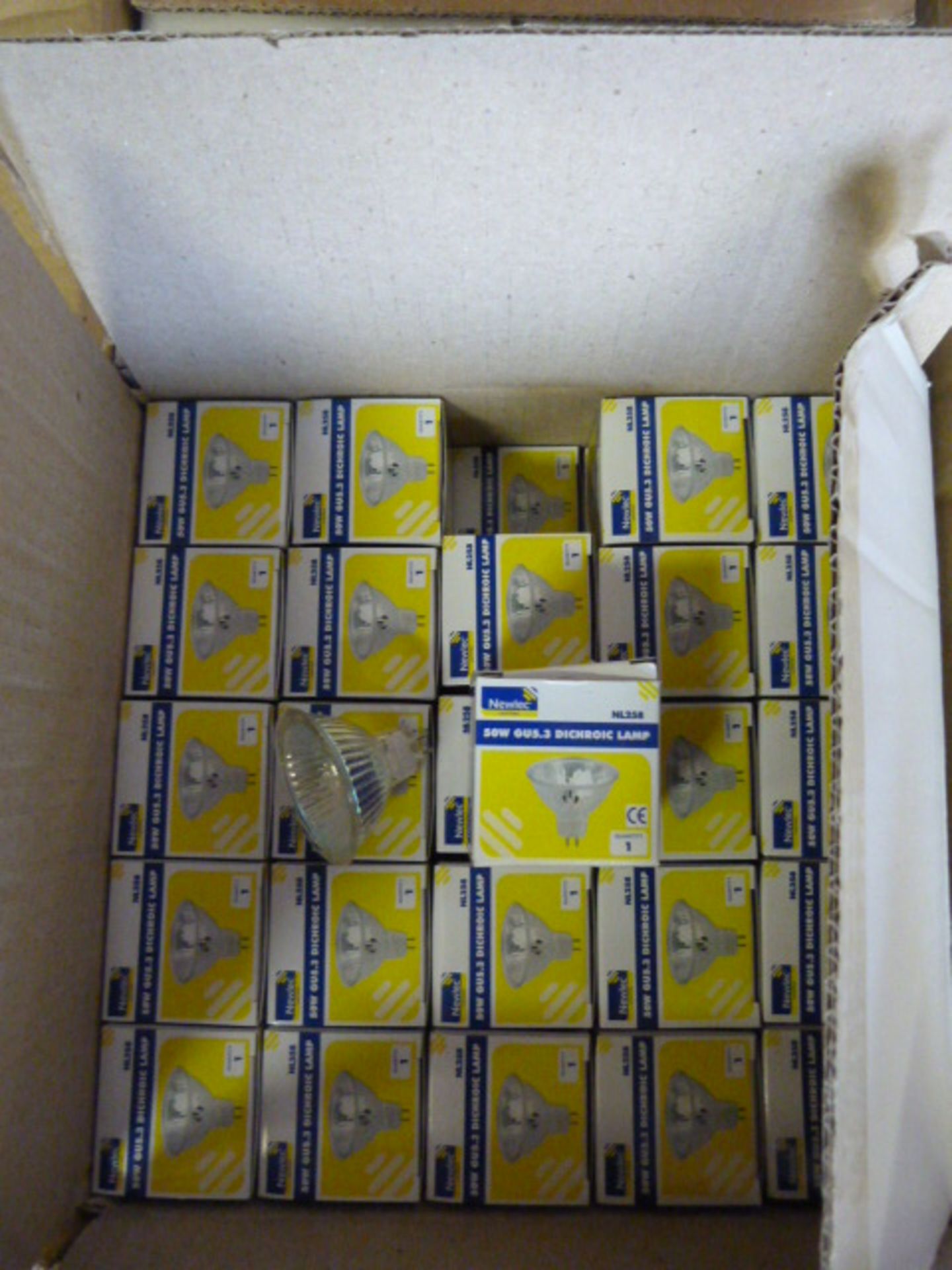 *Box of 200 Newlec NL258 50W Dichroic Lamps