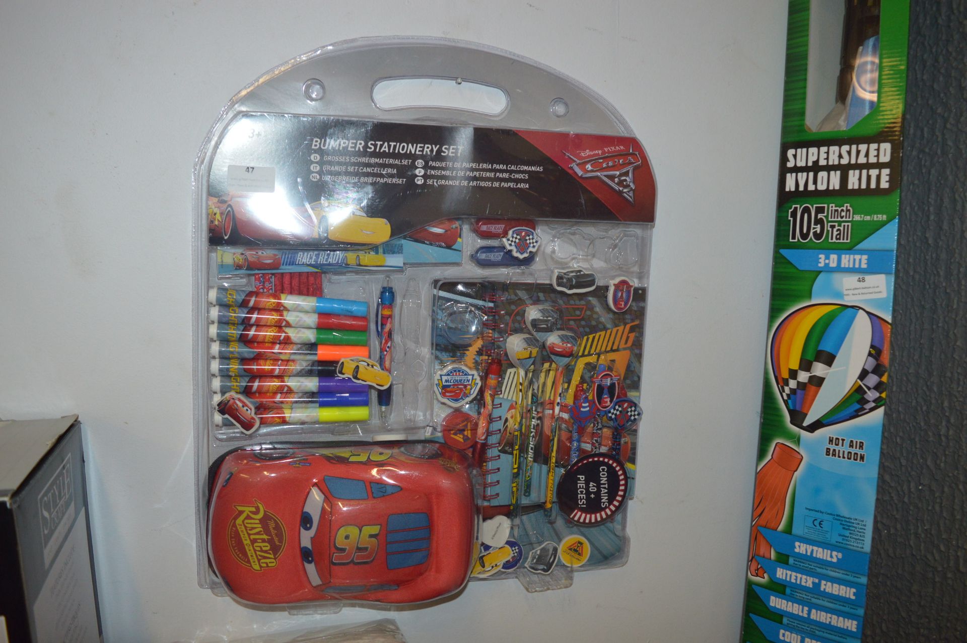 *Disney Cars Bumper Stationery Set