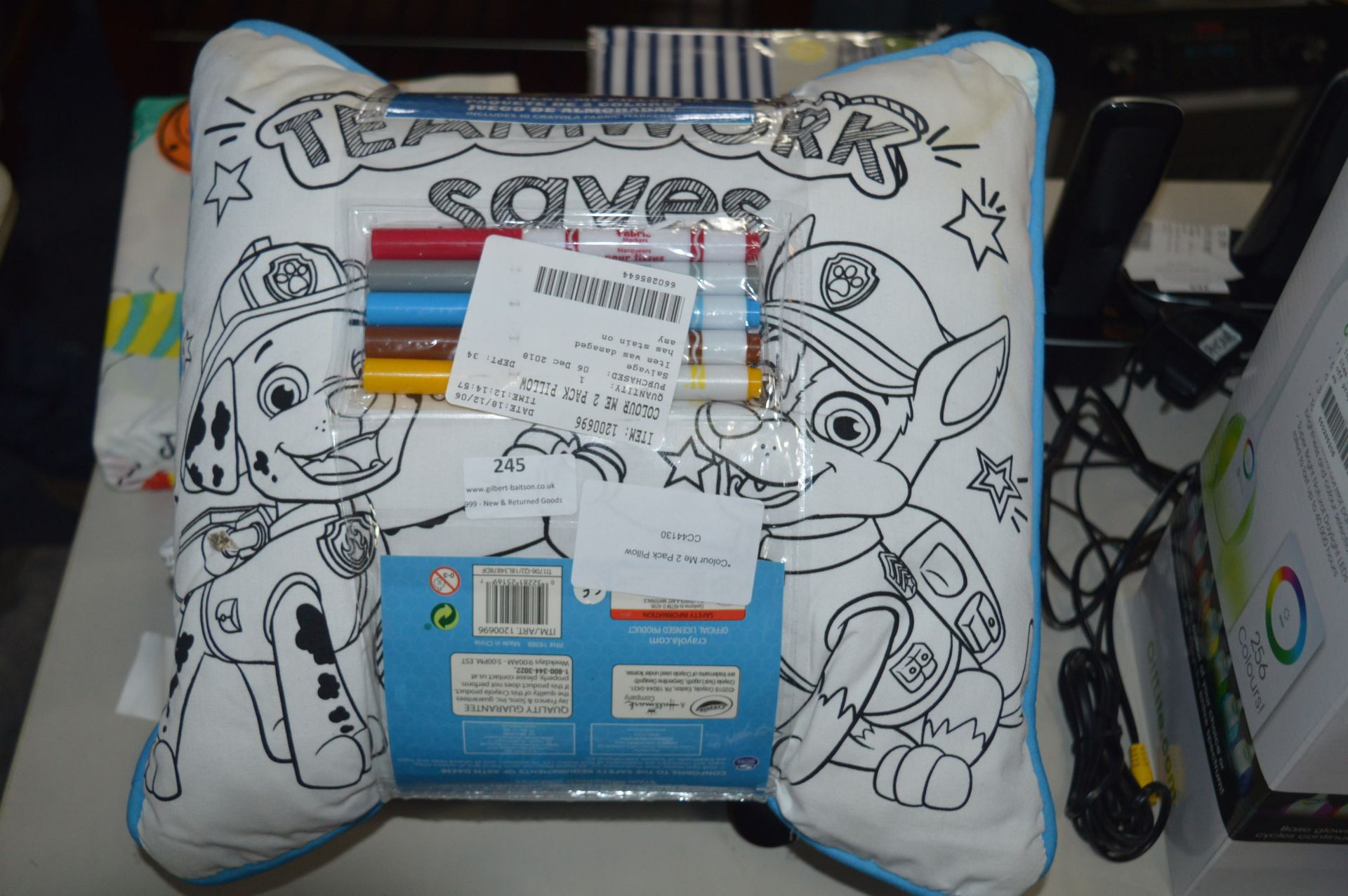 *Colour Me Pillows 2pk