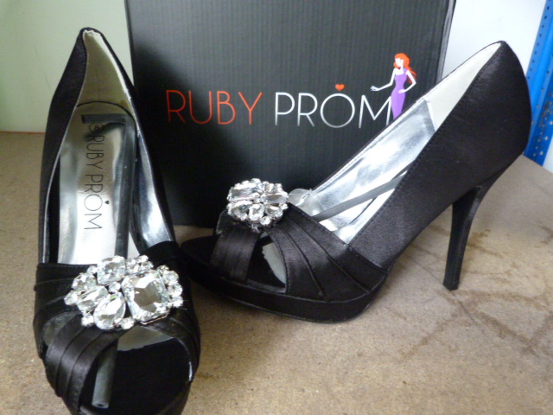 *Ruoi Black Prom Shoes Size:8