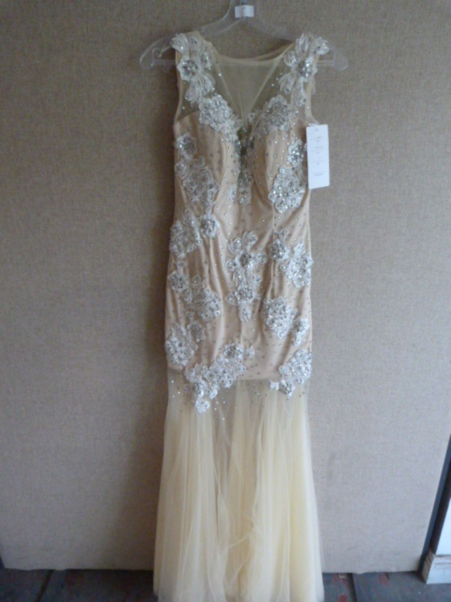 *Sasha Ivory/Nude Prom Dress Size:10