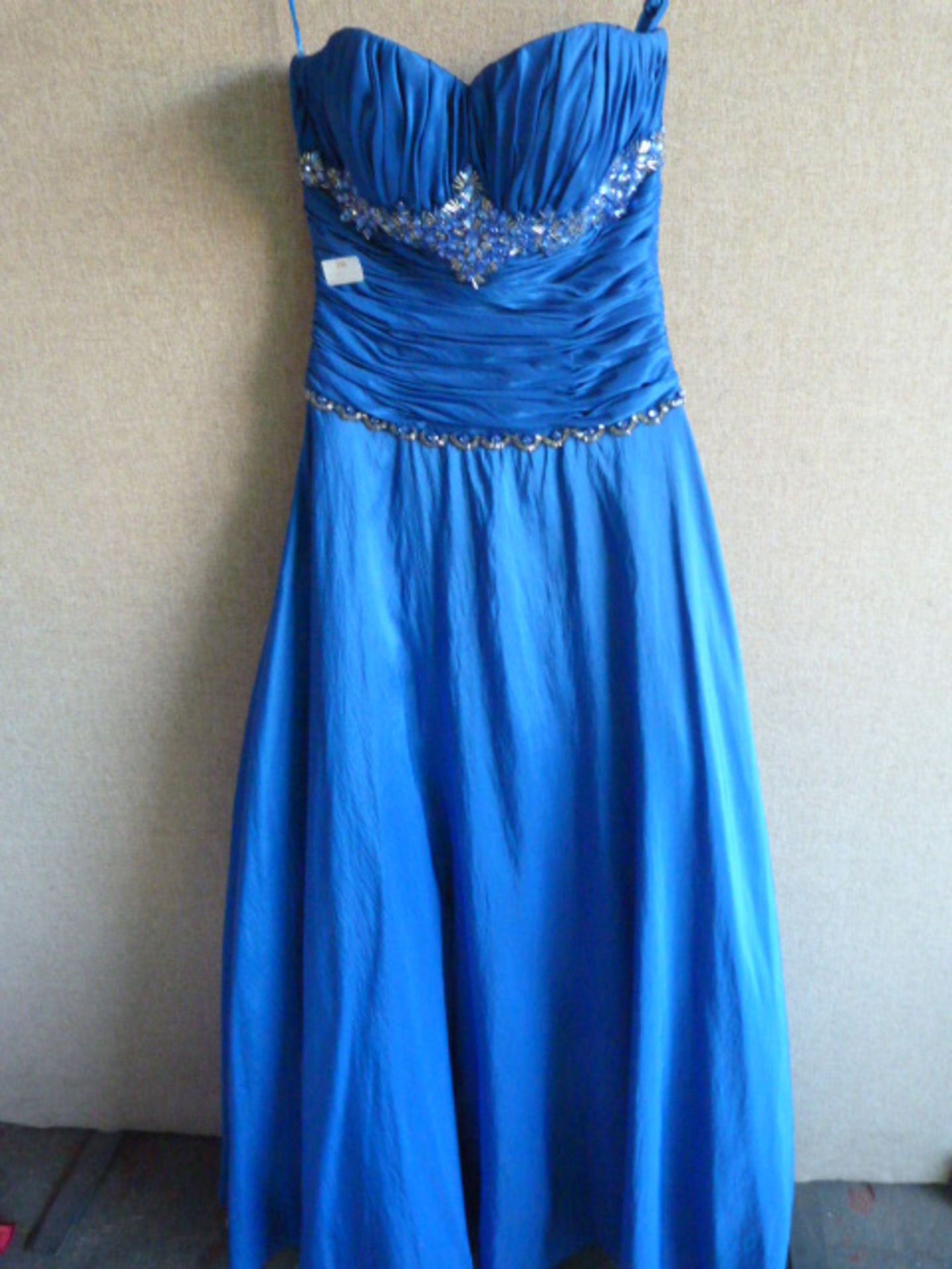 *Sapphire Prom Dress Size:6?