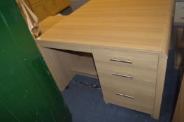*Single Pedestal Desk in LIght Oak Finish