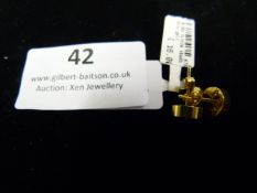 *Pair of Dotty Studs (Shiny Gold)