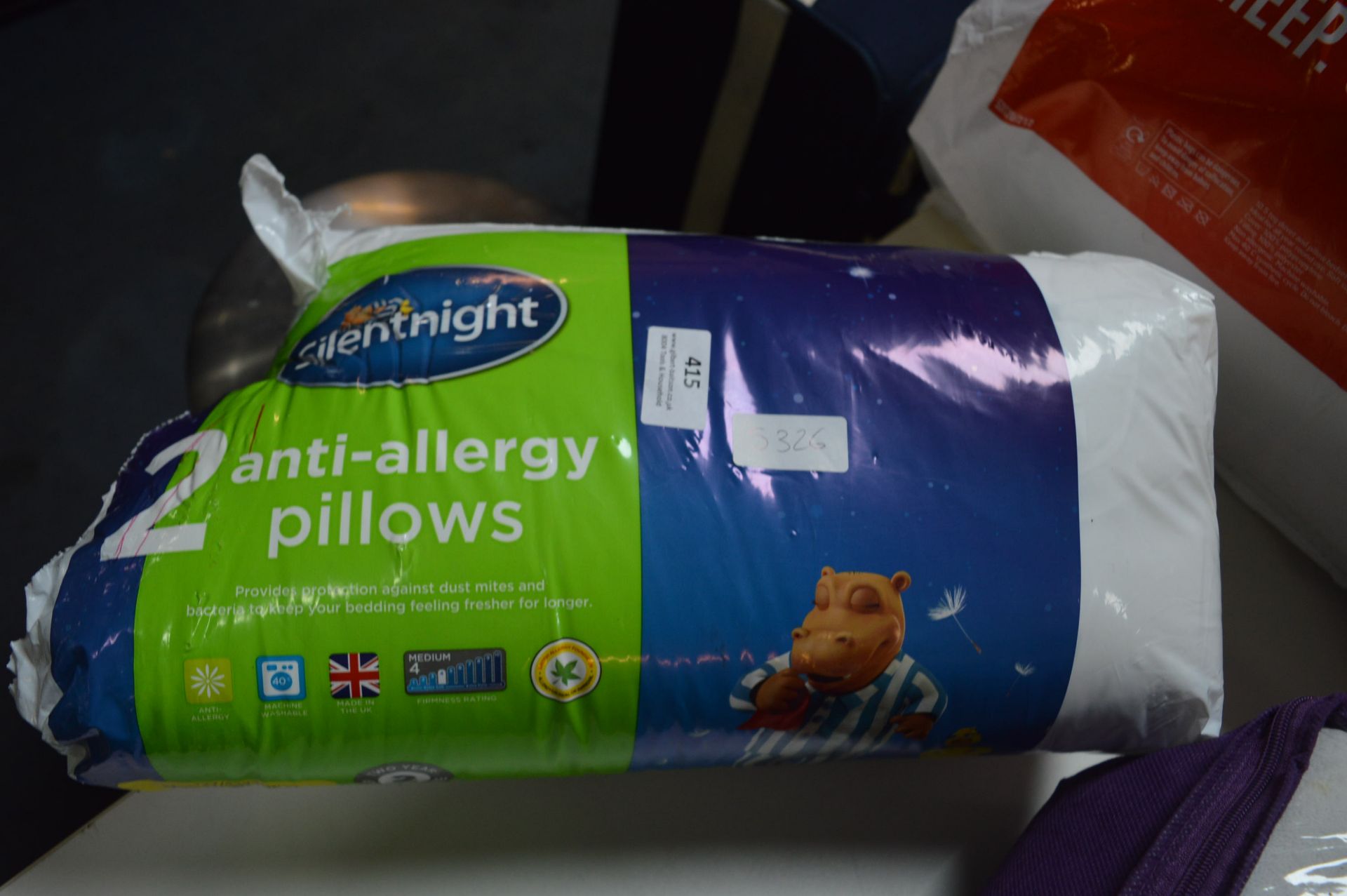 Two Silent Anti-Allergy Pillows