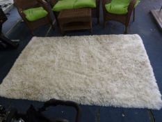*Luxe Area Rug (Ivory)