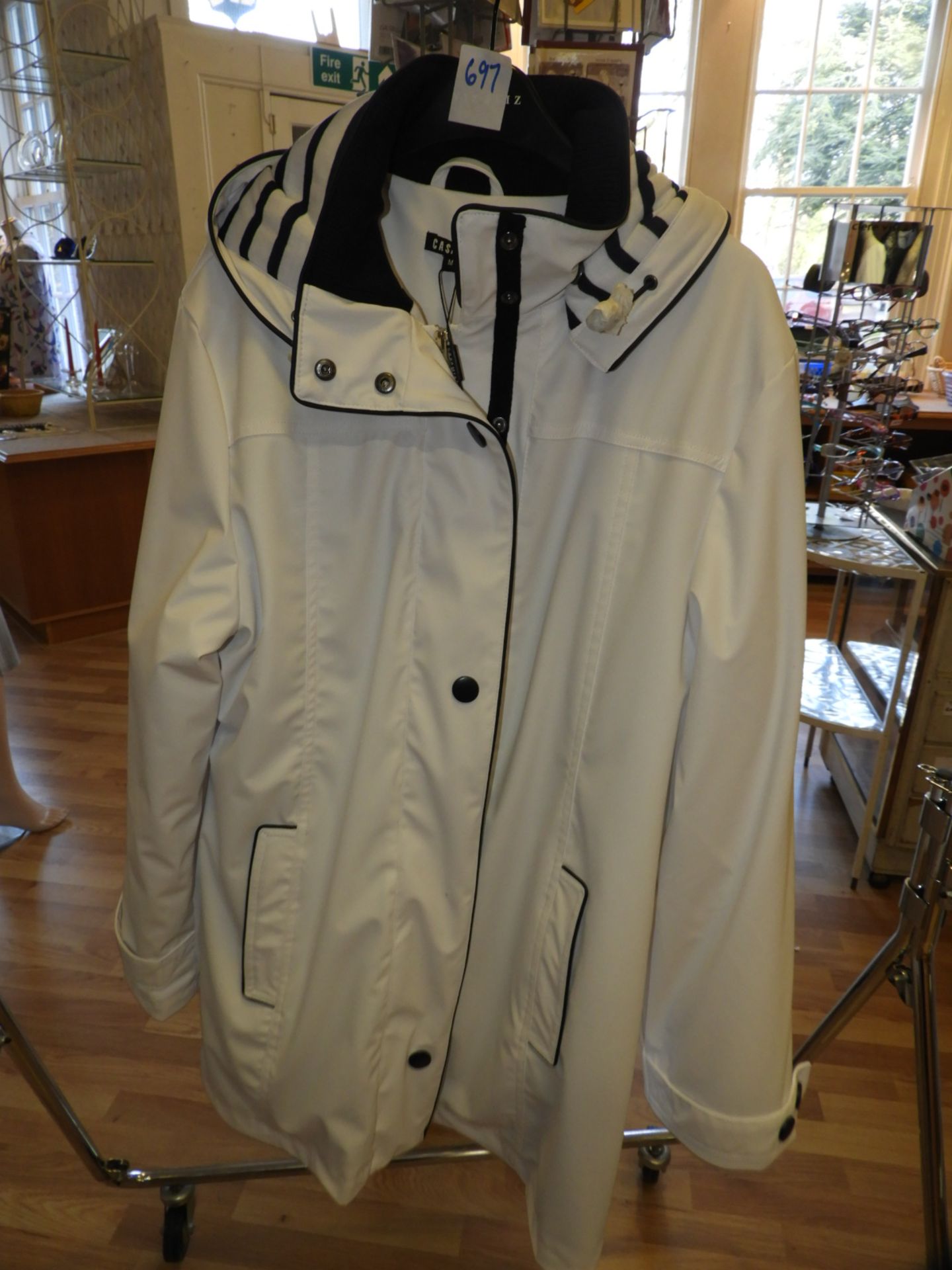 *Casamia Navy & White Jacket Size:Medium