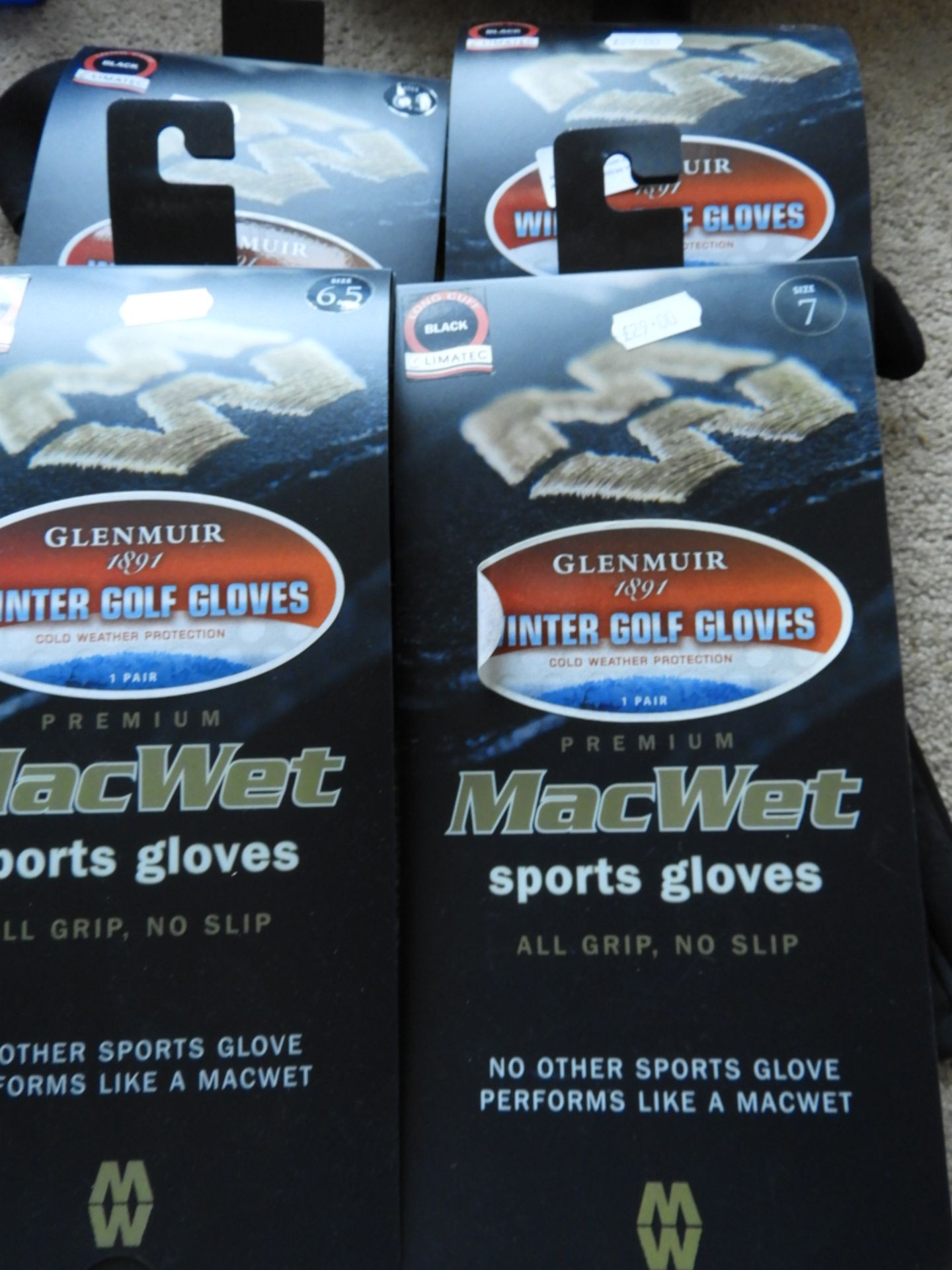 *Four Pairs of Long Cuff Winter Golf Gloves