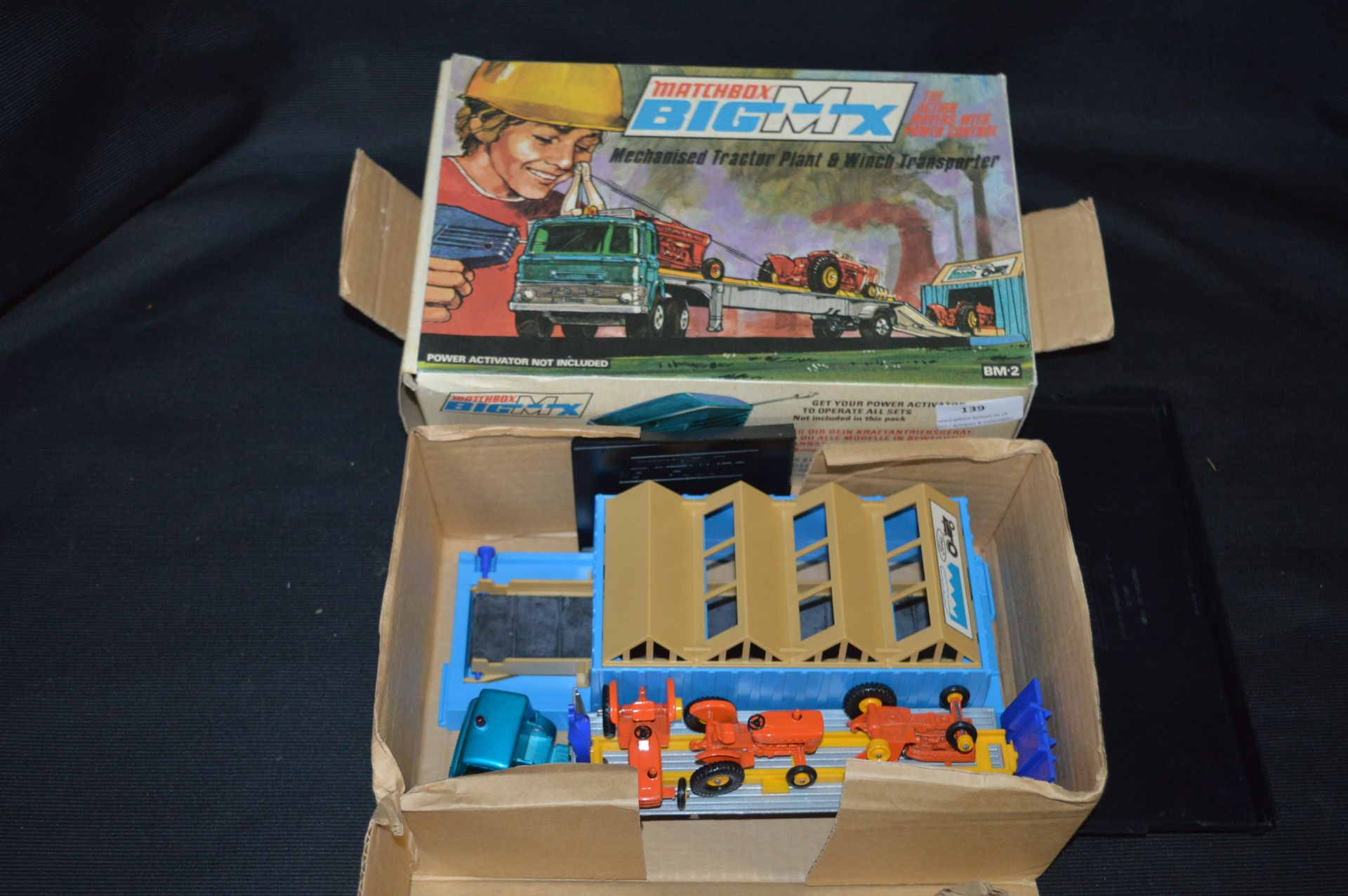 Matchbox Big MX Mechanised Tractor & Transporter