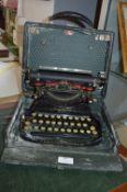 Vintage Corona Typewriter in Case
