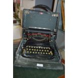 Vintage Corona Typewriter in Case