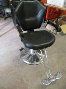 Adjustable Hairdressing Chair