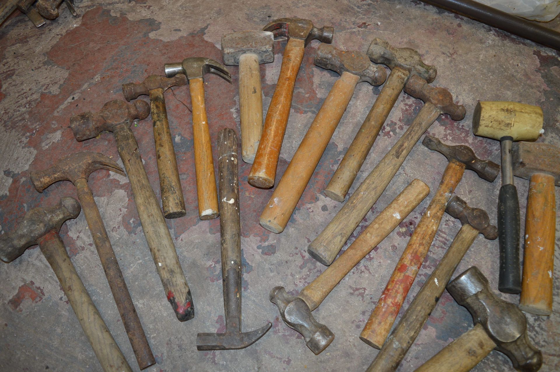 Quantity of Hammers