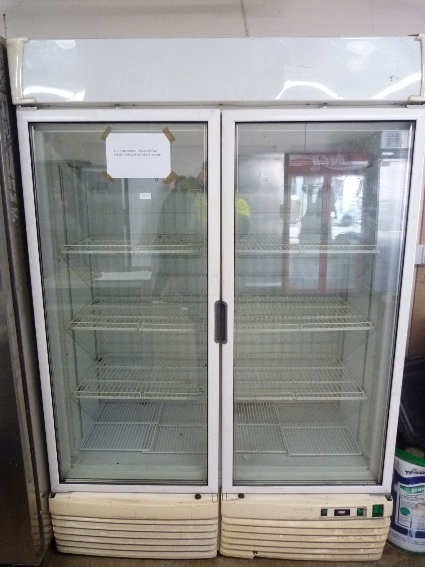 Double Door Display Chiller