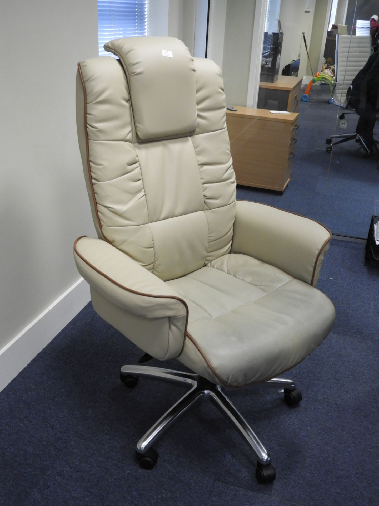 High Back Executive Swivel Chair (Cream Faux Leather with Brown Piping)