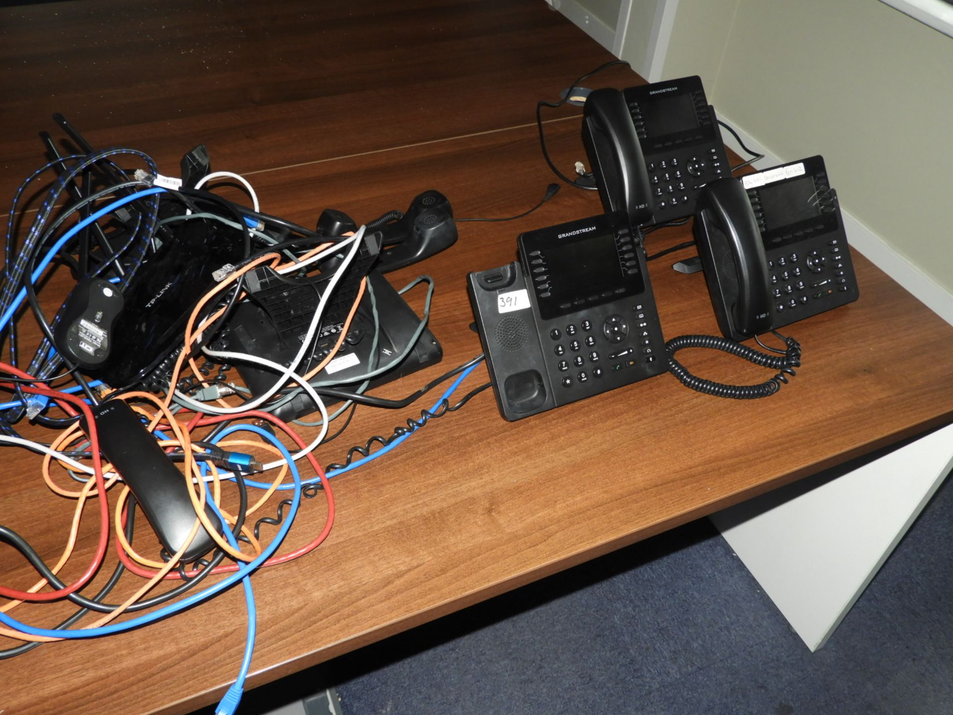 Five Grandstream Voip Telephones