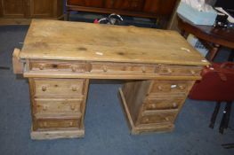 Small Pine Kneehole Desk