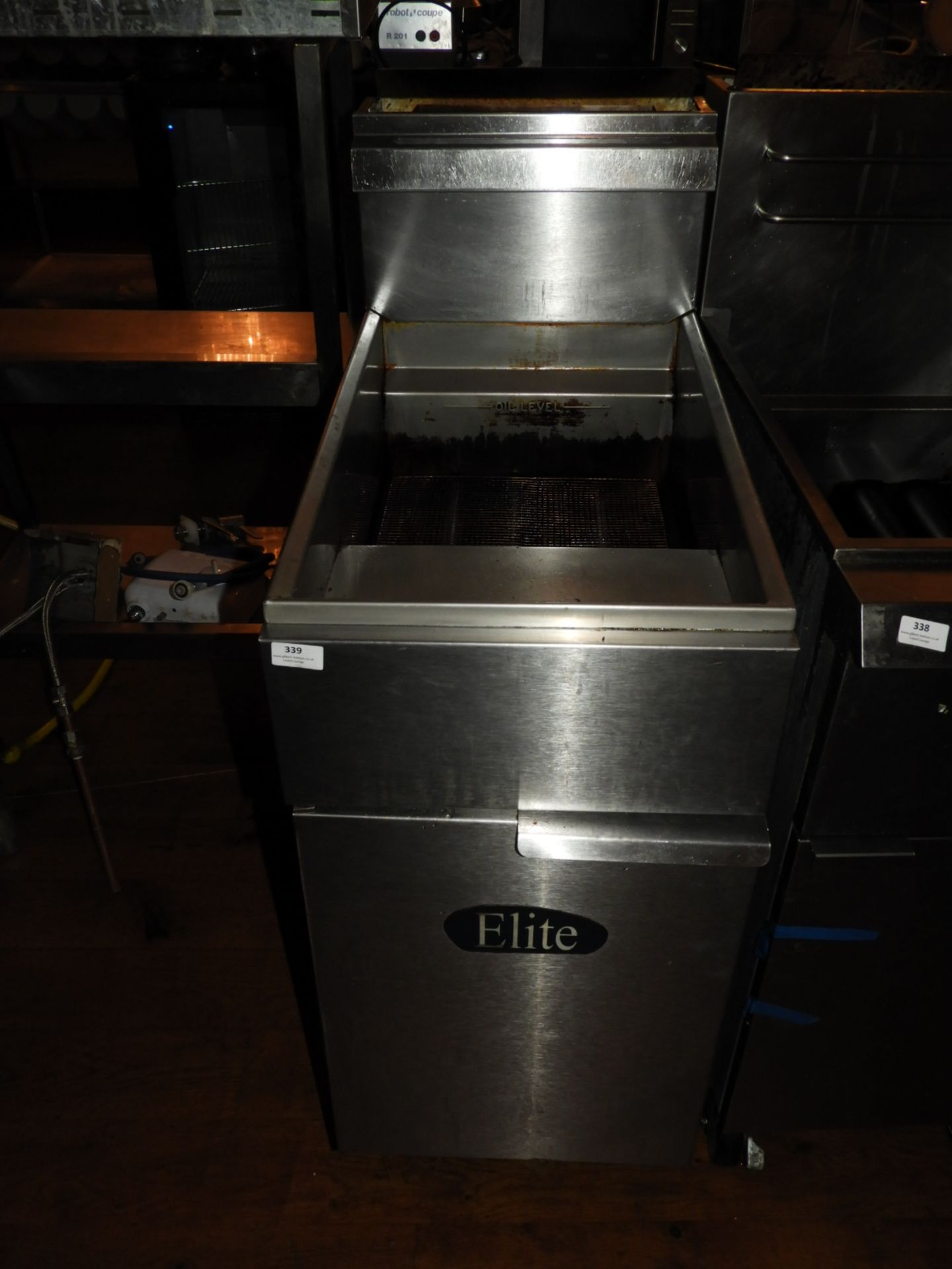 *Elite Stainless Steel Floor Standing Gas Fryer