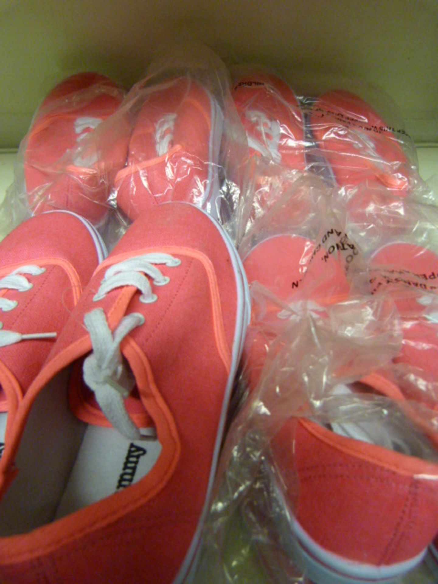 *Eight Pairs of Trainers (Pink) Size:3