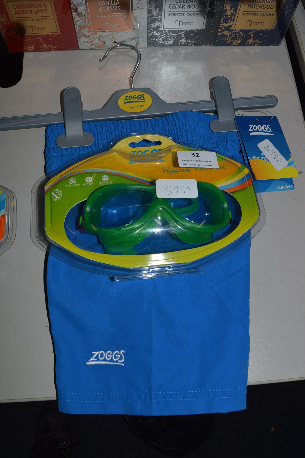 *Zoggs Goggles and Swimming Trunks - Image 2 of 2