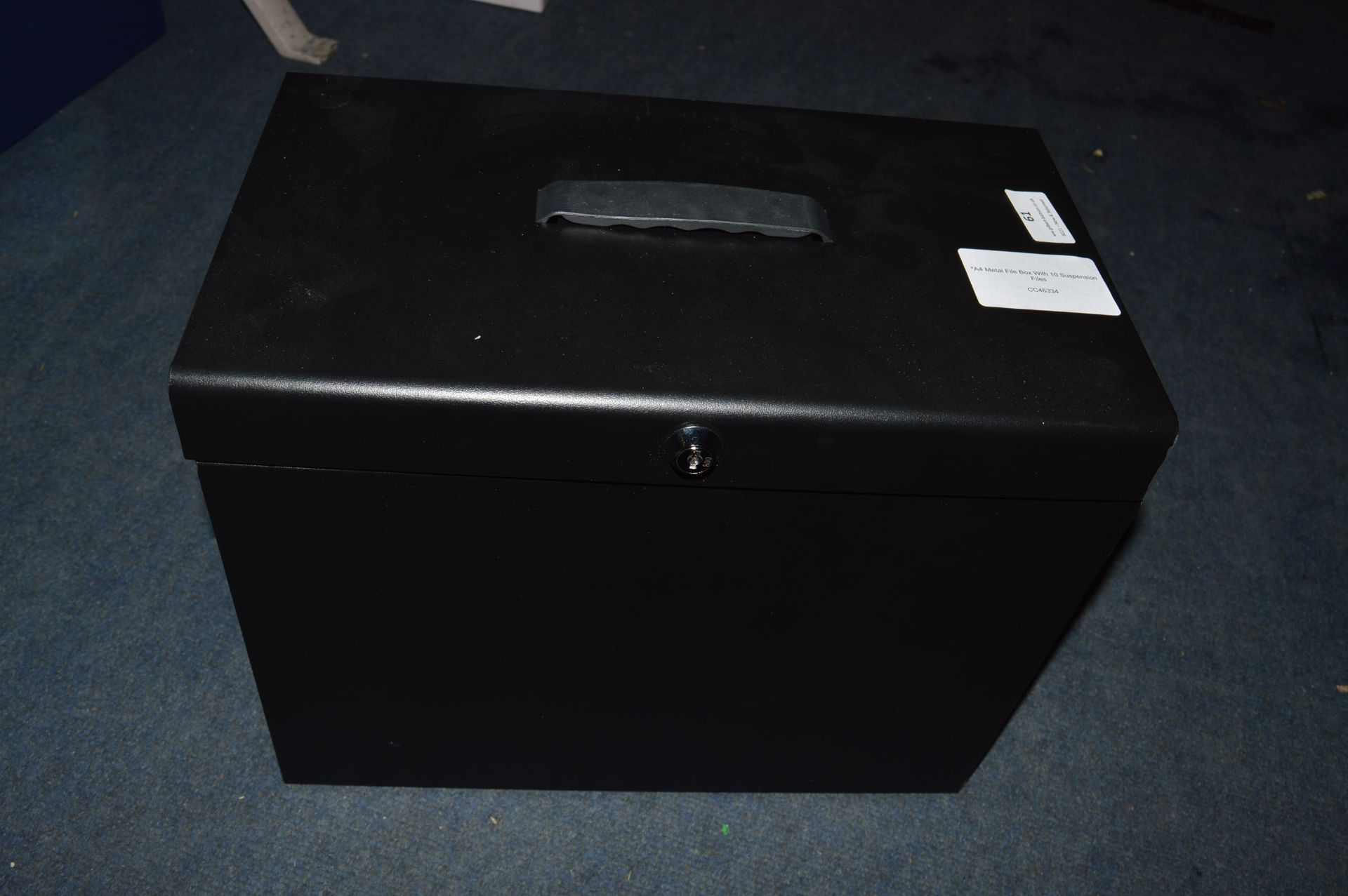 *A4 Metal File Box With 10 Suspension Files