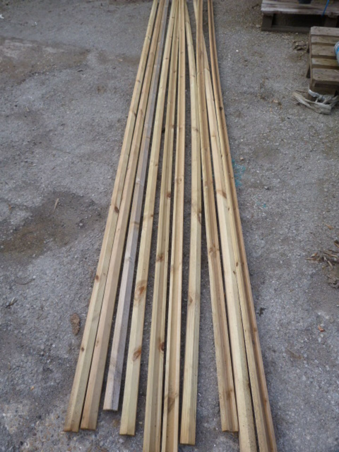 *Ten 360cm Wooden Top Edge Fence Border