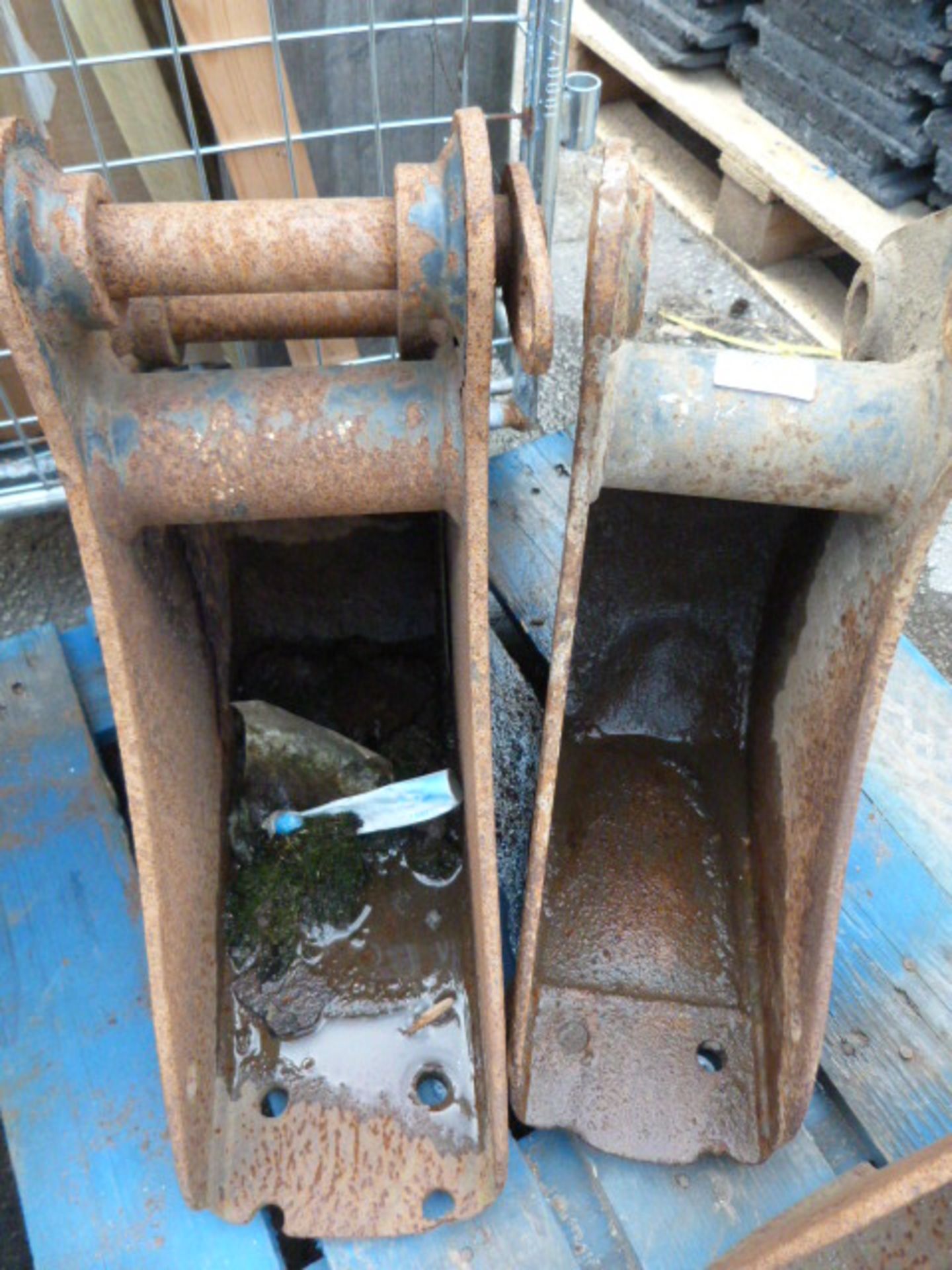 *Pair of Mini Digger Buckets