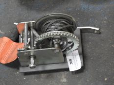 *Manual Wire Rope Winch