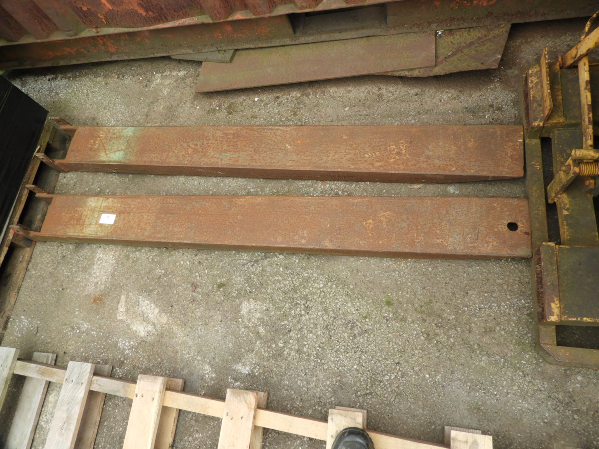 *Pair of Forklift Extension Tines