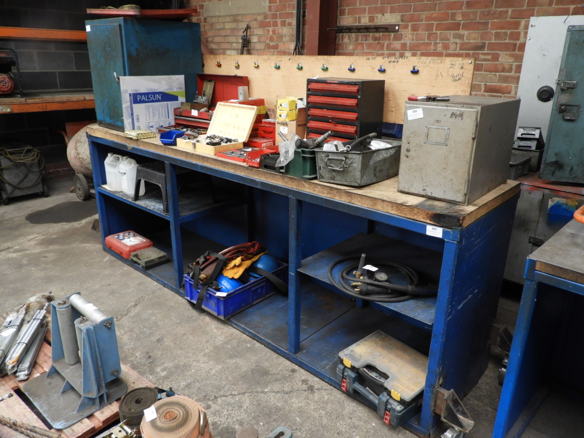 *Engineers Workbench with Undershelves and Upstand