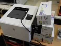 *HP Laserjet Pro M452NW Printer with Toner Cartrid