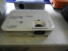 *Epson EBX11 LCD Projector