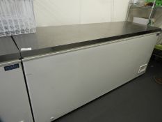 *Polar Refrigeration Stainless Steel Topped Chest