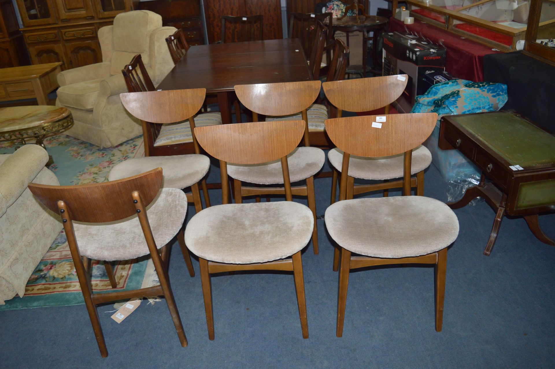 6 Retro Chairs