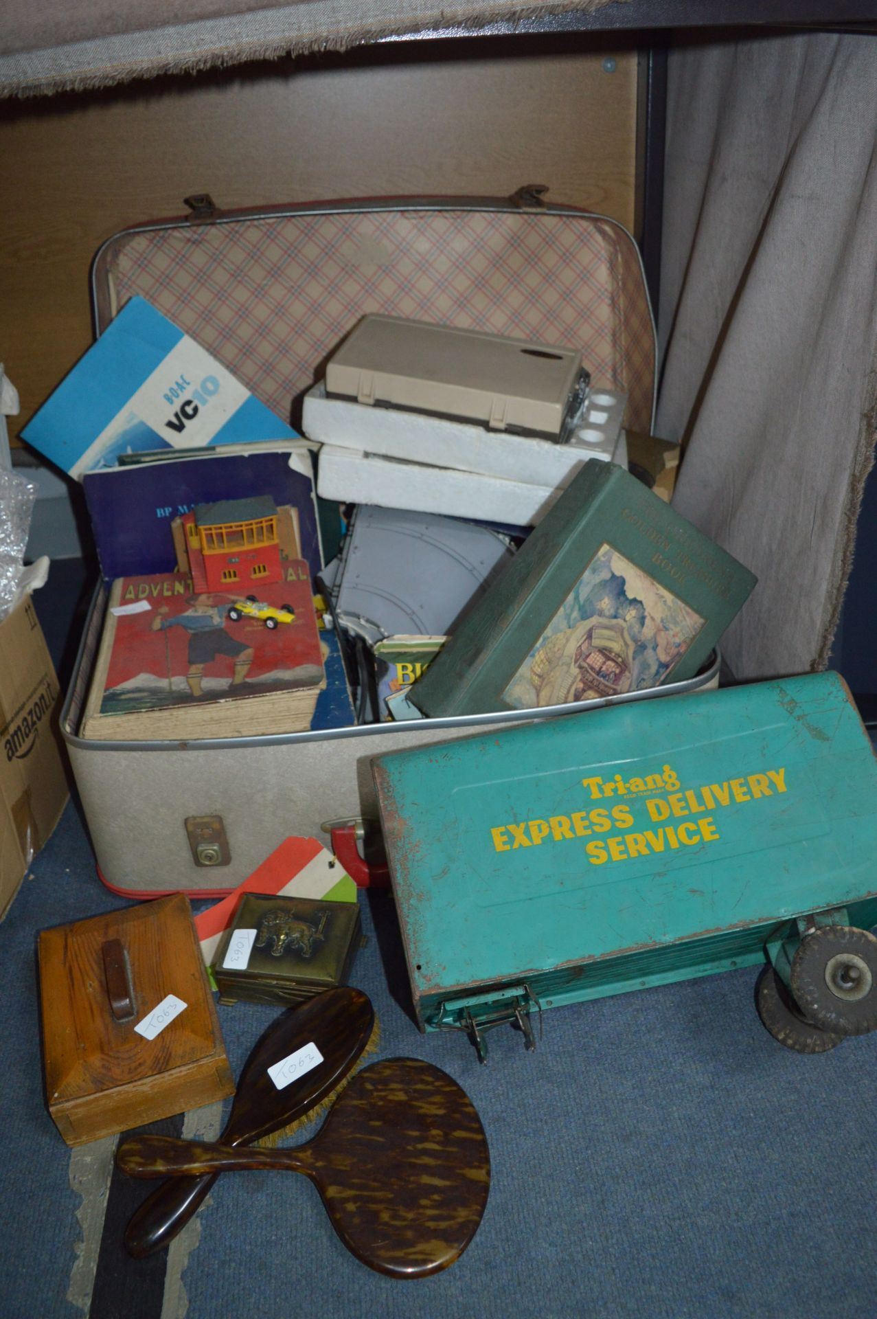 Vintage Suitcase Containing Childrens Annuals Toys