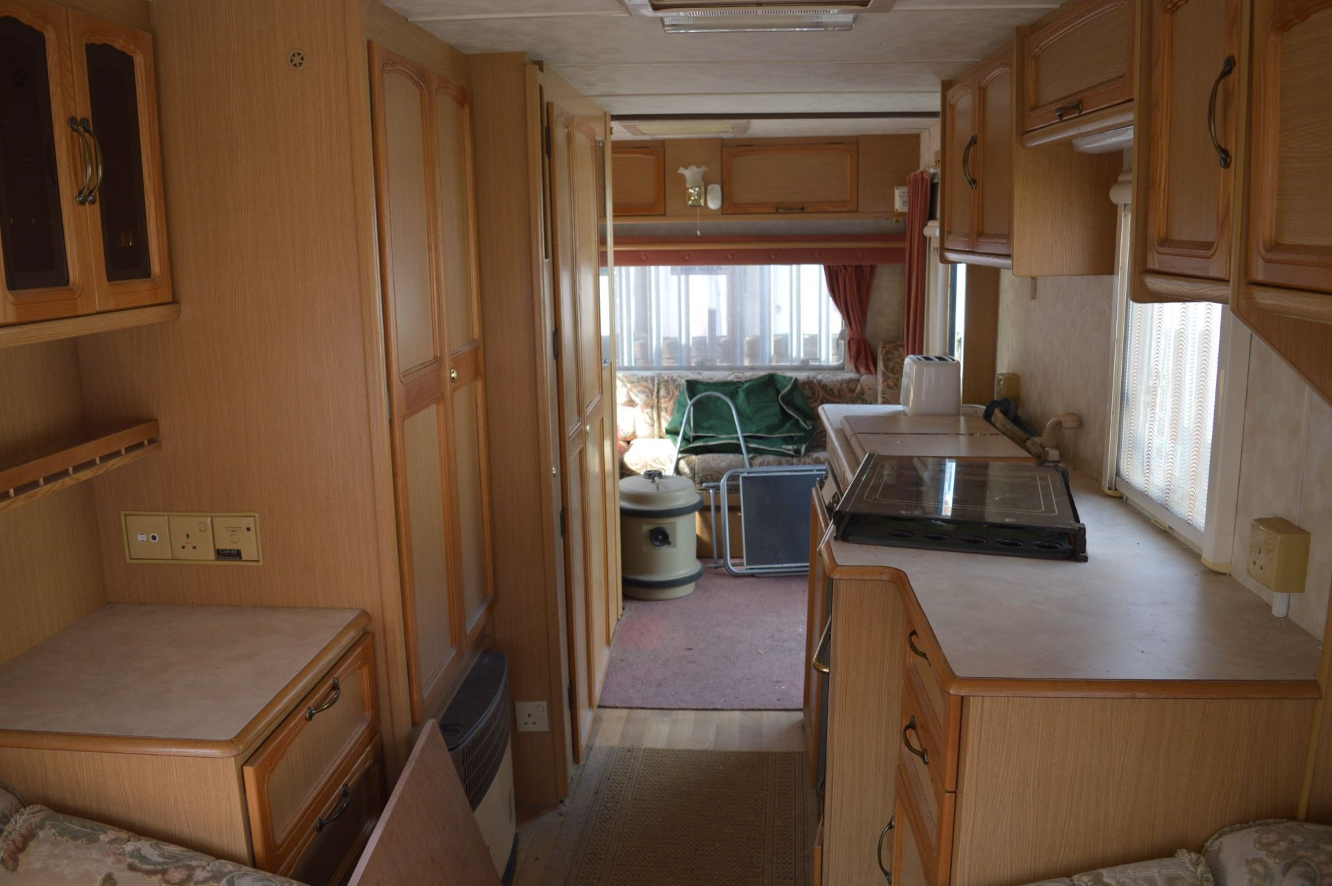 Compass Rallye 590/4 GTE Caravan - Image 3 of 4