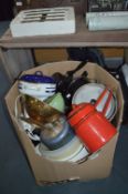 Large Quantity of Kitchen Ware